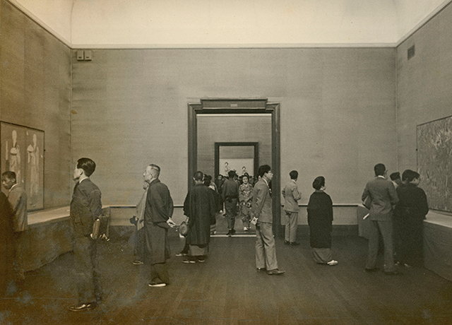 1935